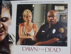 DAWN OF THE DEAD 2004: US Lobby Card (Kenneth & Ana) Sarah Polly Ving Rhames