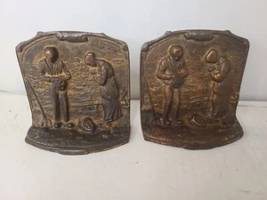 Antique Bronze Vintage Library Bookends, Farmer Wife Praying Angelus at Harvest - Picture 1 of 13