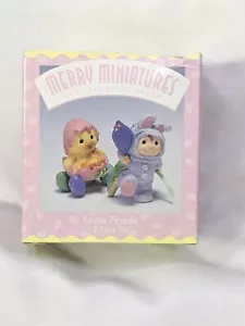 Hallmark Merry Miniatures parata pasquale pulcino coniglietto tulipano Sue Tague 1997 - Foto 1 di 7
