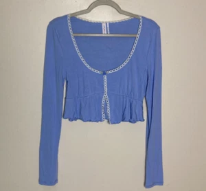 Top Urban Outfitters Out From Under Sweet Dreams estampado flyaway azul corto grande - Imagen 1 de 12