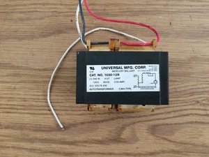 Nuova lampada universale MFG 1030-12R Mercury Vapor Zavorra 250w 125v 21/2A H37 luce - Foto 1 di 3