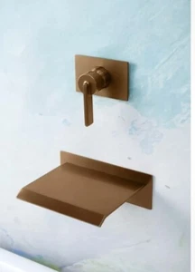 Relleno de bañera de montaje en pared de alto flujo, control de mango de una sola palanca con agua grande... - Imagen 1 de 11