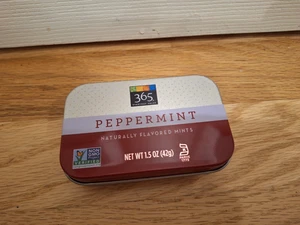 Tiny Whole Foods VACÍO Metal Lata Caja con Bisagras Coleccionistas de Menta Sin Mentas 4" - Imagen 1 de 3