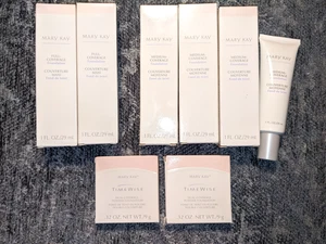 Mary Kay NEU Old Stock Foundation LOT Full + Medium + Timewise Dual IVORY 104 - Bild 1 von 3