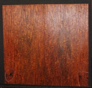 Figuriertes echtes Mahagoni Buch passendes Set. Atemberaubende Figur. - Bild 1 von 15