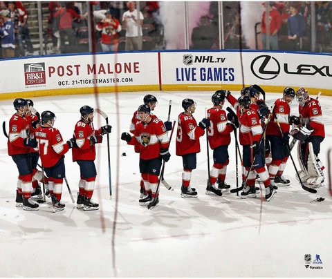 Florida Panthers Unsigned 2019-20 Team Celebration Photo Cover
