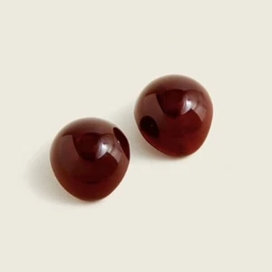 Pendientes redondeados de acetato pulido marrón pacana J Crew hechos en Italia - Imagen 1 de 2