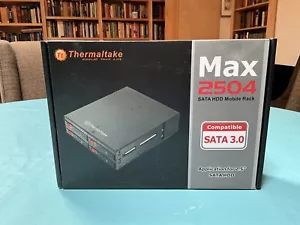 Thermaltake Max 2504 4 x 2.5" SATA 3.0 HDD SSD Mobile Rack ST-008-M21STZ-A1 NEW! - Picture 1 of 8