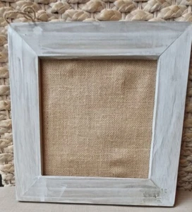 Marco de arpillera desgastado 12"" X12"" sopa jillibean diseñada campo de granja - Imagen 1 de 6
