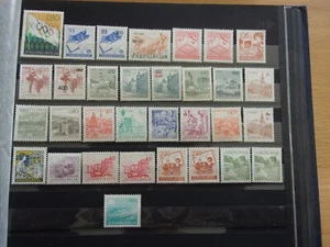 JUGOSLAWIEN - 32 Briefmarken n** postfrisch (BB4) - Bild 1 von 1