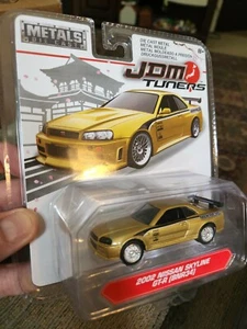 Sale!! JADA 2019 1/64 METALS DIE CAST JDM TUNERS GOLD 2002 NISSAN SKYLINE GT-R - Picture 1 of 6