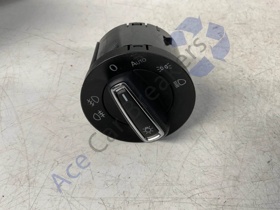 Interruptor de faros pre-lifting Seat Ibiza 6F Mk5 17-24 5G0941431F Foto 1 de 4