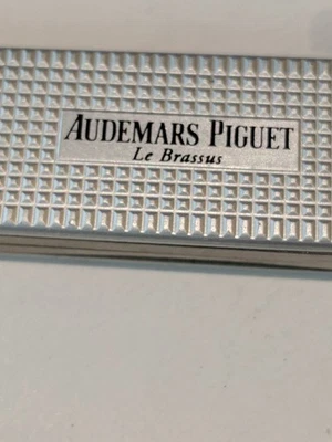 AUDEMARS PIGUET Victorinox Alox special edition knife - Image 1 of 4