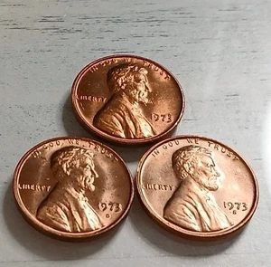 Lote de 3 centavos conmemorativos Lincoln rojos 1973 P-D-S BU ~ ¡Envío gratuito! - Imagen 1 de 4