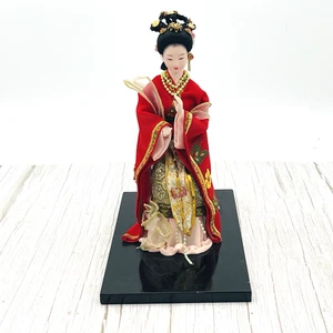 Vintage traditionelle asiatische chinesische Kunst Seide Handarbeit Figur Puppe 10,5" auf Sockel - Bild 1 von 20
