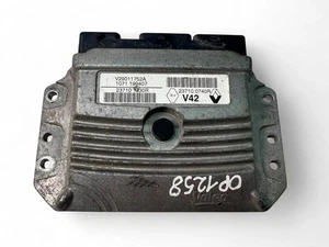 DACIA SANDERO Unité de Commande du Moteur ECU 237100740R 2008 31412213 - Picture 1 of 5