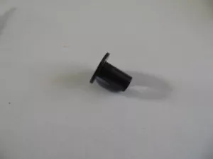 Honda CBR1100XX SPEEDOMETER MOUNTING COLLAR OEM QTY 2 37243-MBB-000 - Picture 1 of 3