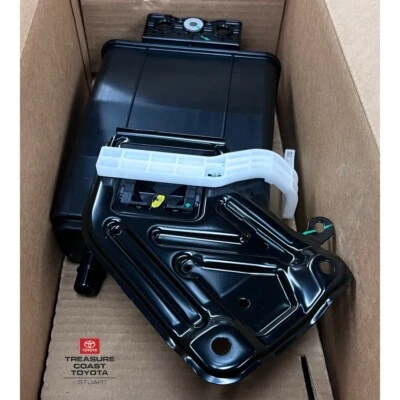 Nuevo bote de carbón de vapor Toyota Corolla 2014-2019 OEM 77740-02220 Foto 1 de 4