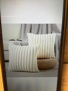 Futei Set of 2 Faux Fur Trow Pillow Covers. 20x20 Cream. Striped - Picture 1 of 4