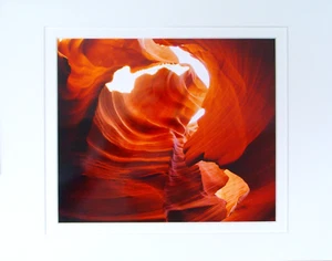 Impresión fotográfica "Antelope Canyon 672" doble mate para adaptarse a marco de 11" x 14" - Imagen 1 de 1