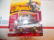 Johnny Lightning,Zingers! 1958 Plymouth Fury ,White/Gold/Chrome Chase, 1 of 8058