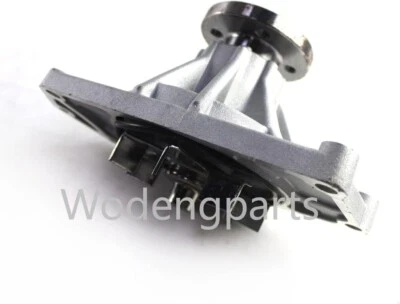 Bomba de agua ME015217 ME995424 ME996868 para Mitsubishi Fuso FE639 4D34T 4D34 Foto 1 de 4