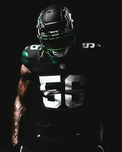 Quincy Williams Studio Portrait New York Jets 8x10 NFL Football Photo - Picture 1 of 1