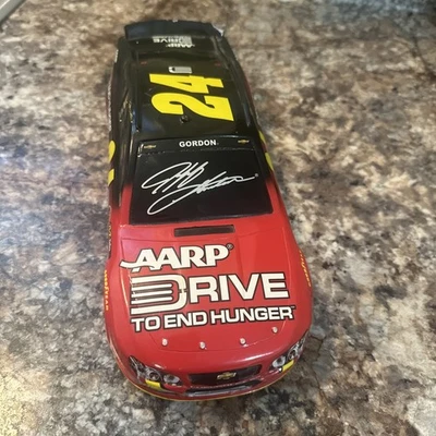 2013 Jeff Gordon #24 AARP Drive To End Hunger 1/18 Spin Master Diecast - Image 1 of 4
