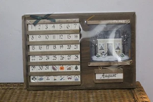 Wooden Vertical Wall Mount Calendar. Days/Months/Holiday Blocks. - Picture 1 of 9