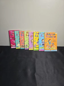 Amelia Bedelia Chapter Book lot of 8 by Herman Parish Paperback Books 1-8 - Picture 1 of 9