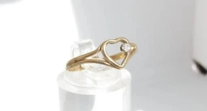9ct Yellow Gold Heart Frame Ring with Diamond Detail (0.03ct) Size P - Picture 1 of 8