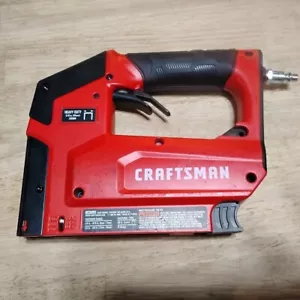 Craftsman 18GA pneumatischer Luftkronenhefter verwendet 1/4", 3/8" & 1/2" Klammern - Bild 1 von 7