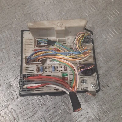 2008 RENAULT MEGANE 1.5 DCI MK2 3DR ПРЕДОХРАНИТЕЛЬ КОРОБКА 5191580A8 #9 - Изображение 1 из 3