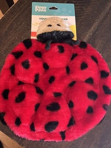 ZippyPaws Plush Tug Toss Squeakie Crawler Adorable Ladybug Dog Toy NEW - Picture 1 of 8