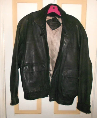 男式“Chia”黑色皮革休闲夹克{M} — 第 1/4 张图片