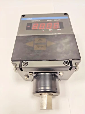 Azbil Corporation SPS300A905A110 Intelligent Pressure Sensor and Switch SPS300A - Image 1 of 4