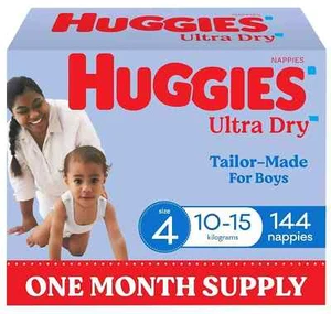 Ultra Dry Nappies Boys Size 4 (10-15Kg) 144 Count - One Month Supply (Packaging - Picture 1 of 2