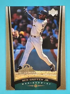 1999 Upper Deck Ken Griffey Jr Seattle Mariners #205 ⚾ - Picture 1 of 2