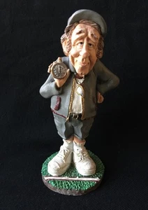 Figura de resina Russ Berrie The Finish Line de Doug Harris Old Coach Stop Watch  - Imagen 1 de 9