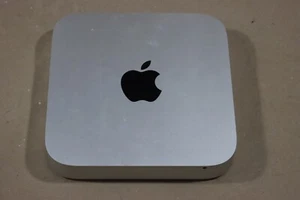 Mac Mini (Late 2014: 2.6 GHz i5 Dual Core Processor, 1 TB 16 GB RAM) - Picture 1 of 7