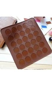 30 Cavity Silicone Macaron Pastry Cookie Oven Baking Mat Sheet - Picture 1 of 4
