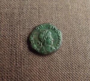 THEODOSIVS - SALVS REIPVBLICAE - Photo 1/2