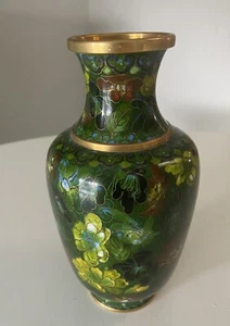 Vaso Vintage Cloisonné Anno del Drago 7 1/4” Smalto Verde Smeraldo e Ottone - Foto 1 di 4