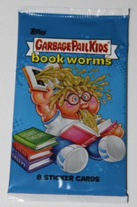CUBO DE BASURA NIÑOS 2022 Gusanos de libro ""Paquete"" de 8 tarjetas - Imagen 1 de 2