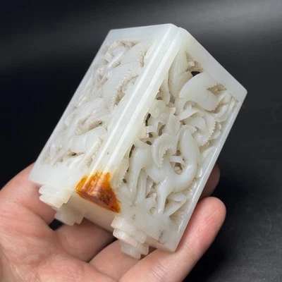 Exquisita estatua de jade hetiano tallada grúa y ciervo hecha a mano china maceta de cepillo Foto 1 de 4