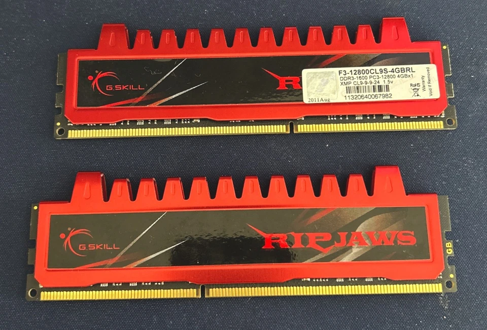 G.SKILL Ripjaws 8 GB Kit (2x4GB) PC3-12800 DDR3-1600 RAM F3-12800CL9S-4GBRL - Image 1 of 1