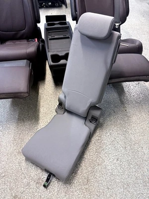 2021-2025 Toyota Sienna Middle Jump Seat Second Row Cloth Gray - Image 1 of 2