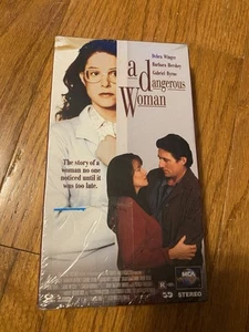 A Dangerous Woman (VHS, 1994) - Imagen 1 de 3