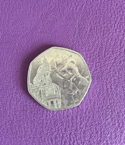 Sehr seltene Paddington Bär 50p Münze (im Umlauf) mit St. Pauls Kathedrale - Bild 1 von 3