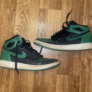 Nike Air Jordan 1 High OG Pine Green (GS) 2020 575441-030 Jungen Jugend Größe 7Y - Bild 1 von 16